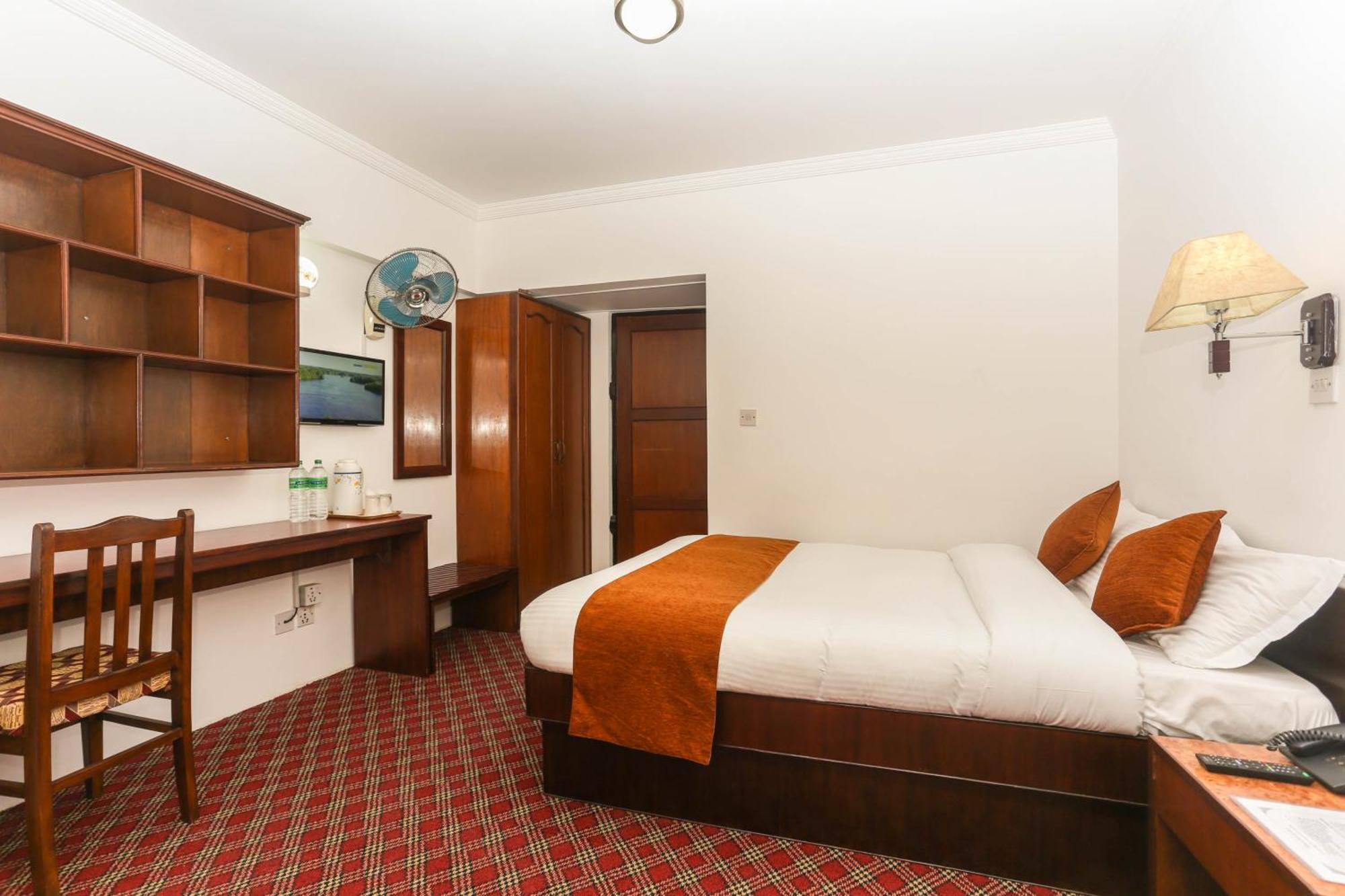 Fuji Hotel Kathmandu Luaran gambar