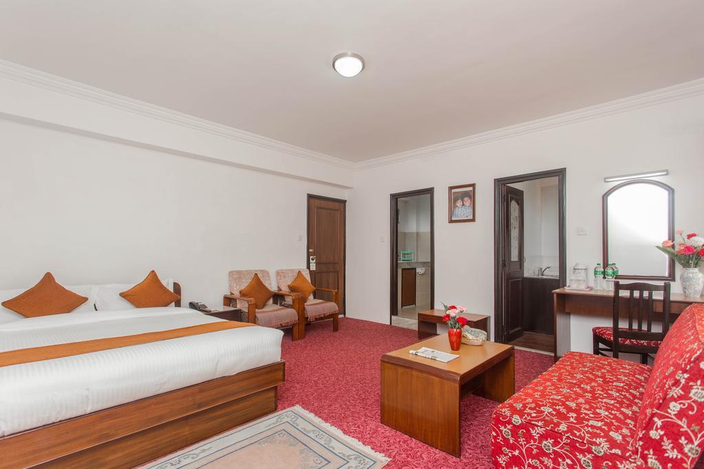 Fuji Hotel Kathmandu Luaran gambar