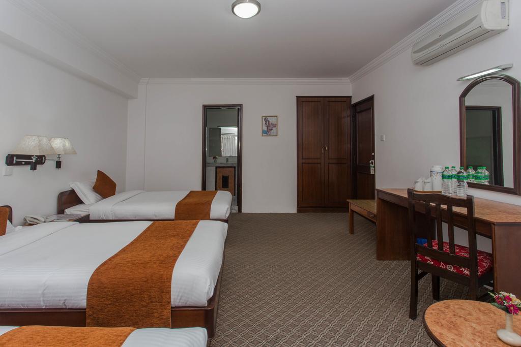 Fuji Hotel Kathmandu Luaran gambar